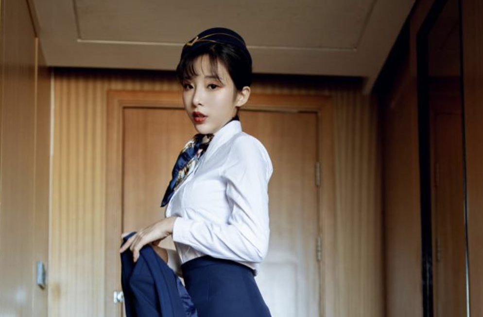 陈小喵 No.2119 系列，展现现代女性非凡韵味