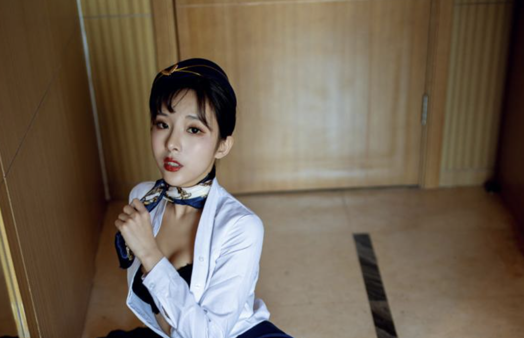 陈小喵 No.2119 系列，展现现代女性非凡韵味