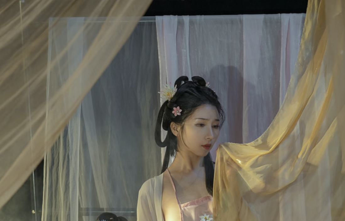 重庆才女云溪溪:摄影师与Coser的双重魅力