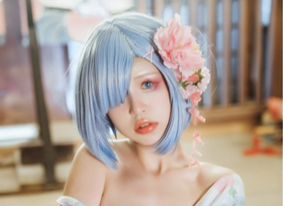 晕崽Zz：多面魅力的奇幻摄影之旅