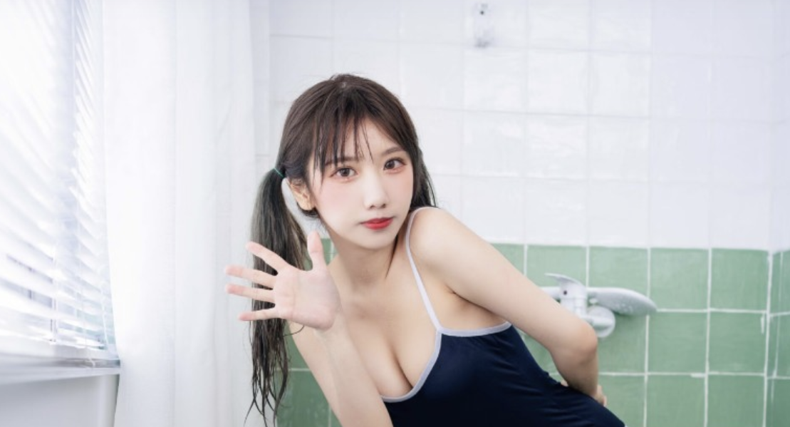 青春气息十足的果咩酱,快来和她一起感受凉爽