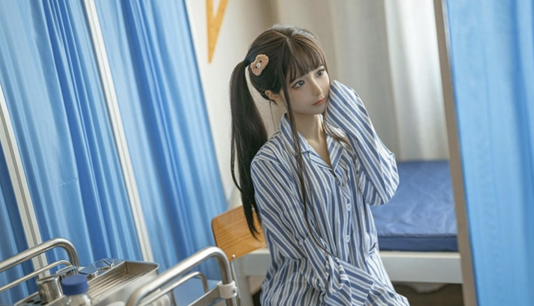 蠢沫沫身体检查中是什么，怎么会出现创可贴