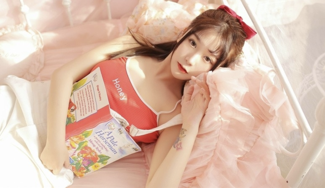 猫九酱有什么黑历史?猫九酱Sakura微博所有cos图集分享，