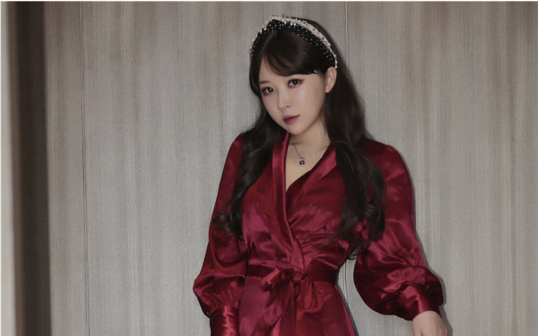 小女巫露娜牛仔小裤，cos的锡兰红茶