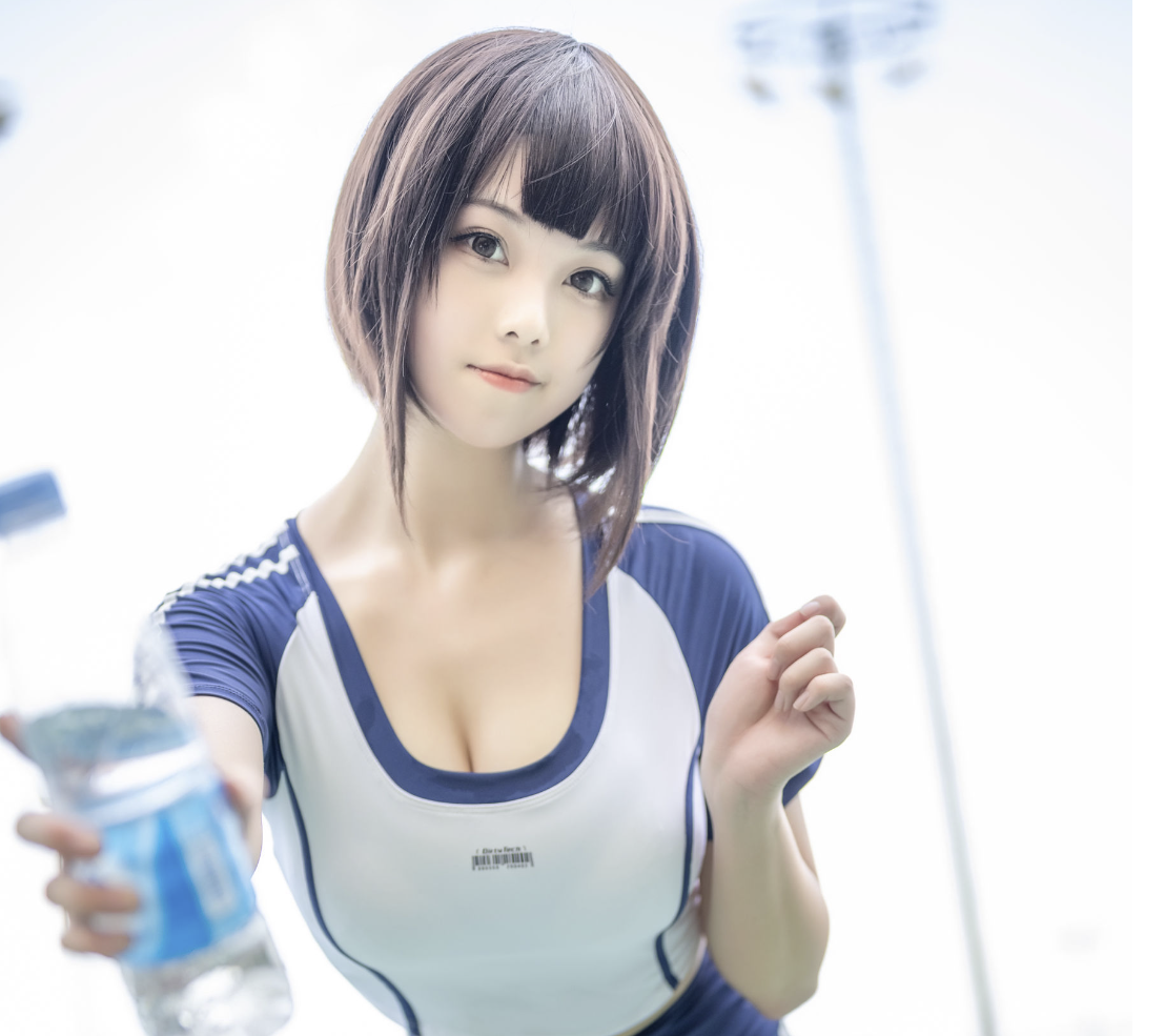 蜜汁猫裘免费在线图片，不得不说蜜汁猫球这妹子太养眼了