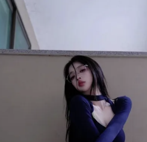 徐珺大哥付费朋友圈照片资源,微密舰长图片系列