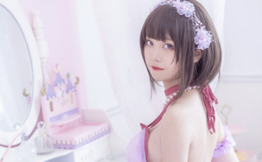 广州Coser蜜汁猫裘:颜值与才华的双重魅力