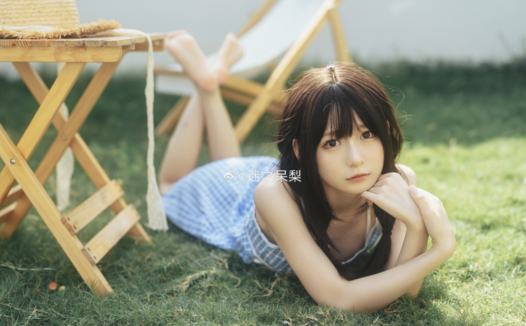 迷之呆梨清新邻家女孩气质十足的邻家妹子