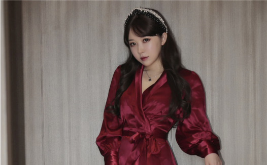 小女巫露娜牛仔小裤，cos的锡兰红茶